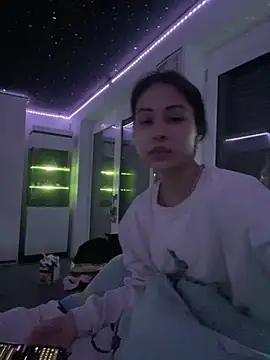 دردشة Just-Lilly الجنسية المباشرة