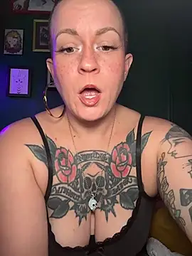 quinnmariexo's Live XXX Chat