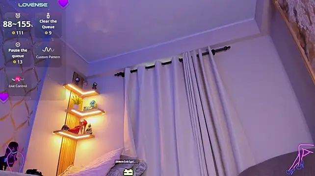 angel_mozz Adlı Modelin Canlı XXX Sohbeti