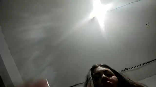 Webkamerová show LoraMooon