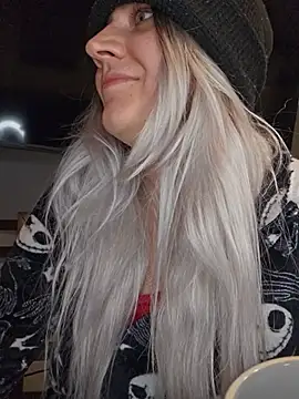 ScarletsWeb Live XXX Chat