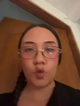 Chat +18 de Melody_Fox26 ao vivo