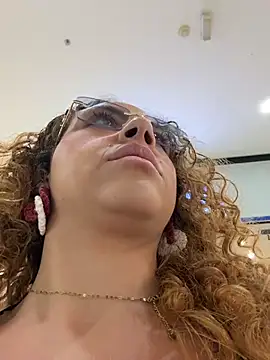 Chloe_Leaozinho Live XXX-Chat
