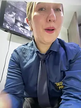 suzy-111 Adlı Modelin Canlı XXX Sohbeti