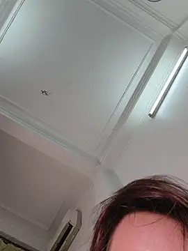 Nyni-xoxo 网络视讯表演