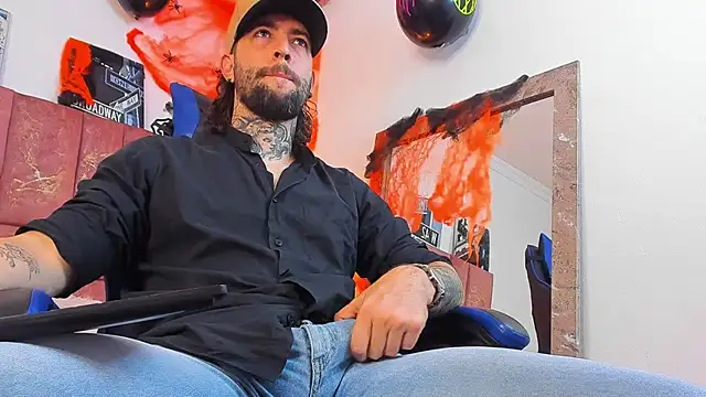 Chatroom XXX en direct de ALPHA_MASTER1