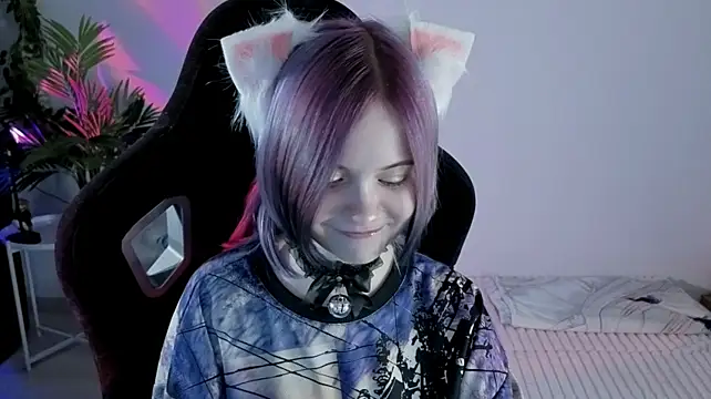Hikkacatn Live XXX chat