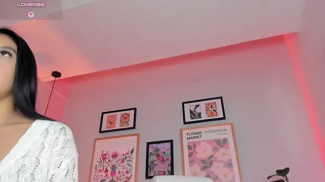 Tiffany_Low's Live XXX Chat
