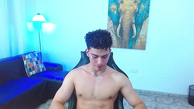 ryan_cum18 网络视讯表演