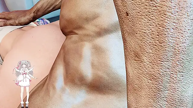 lilythomp লাইভ XXX চ্যাট