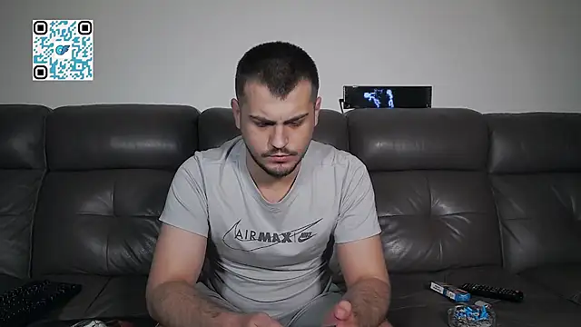 Chat XXX en directo de CrazyDom1