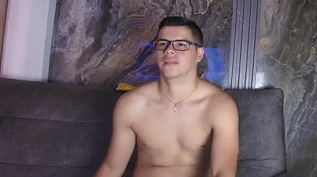 Luke_Conorr – Naživo XXX chat