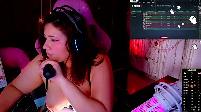 ALIS_E_G Adlı Modelin Canlı XXX Sohbeti