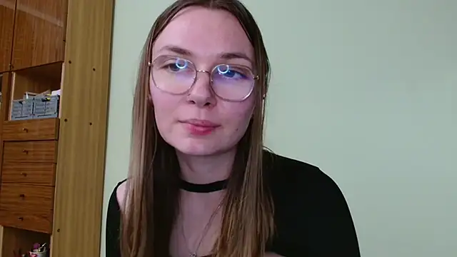 LooveELLYx XXX чат на живо