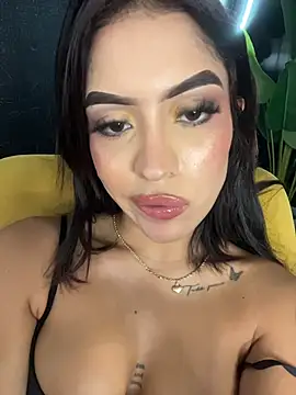 Chat XXX Live MystiqueXXX