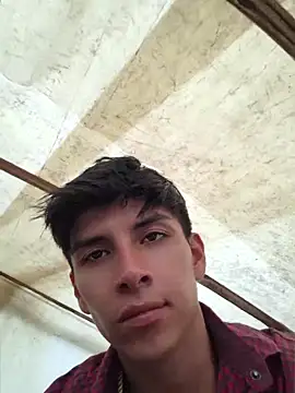 ZaneHoward Adlı Modelin Canlı XXX Sohbeti