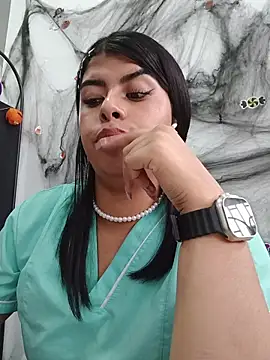 SOFIA-11_ Chat XXX in diretta