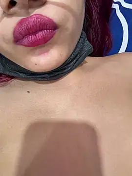 دردشة Cute_Zaina الجنسية المباشرة