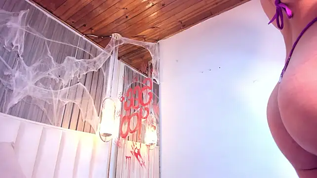 SofiCandy_ – Naživo XXX chat