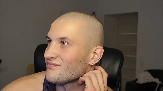 XXX chat uživo modela Igor_Wilde