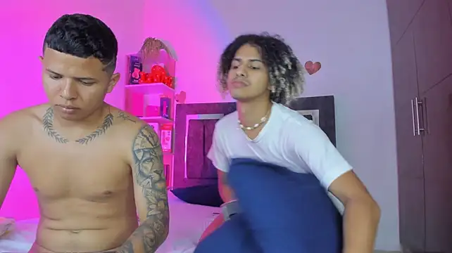Chat XXX ao vivo de StevenSmith18