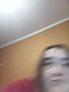 LiluHot XXX чат на живо