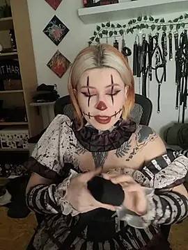 divine_eve Chat XXX in diretta
