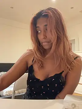DonnaShy 라이브 XXX 채팅