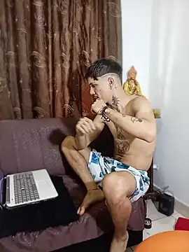 HannibalLestern Live XXX chat