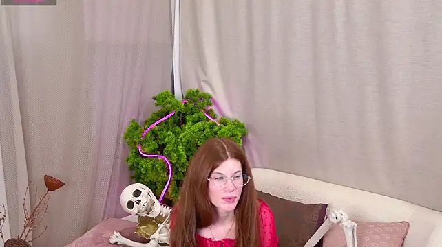OdeliaMoon's Live XXX Chat