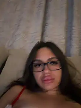 JustLora Chat XXX live