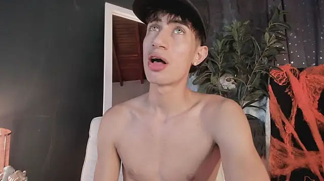 NovaaWheler live XXX chat