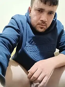 Canercakan Adlı Modelin Canlı XXX Sohbeti