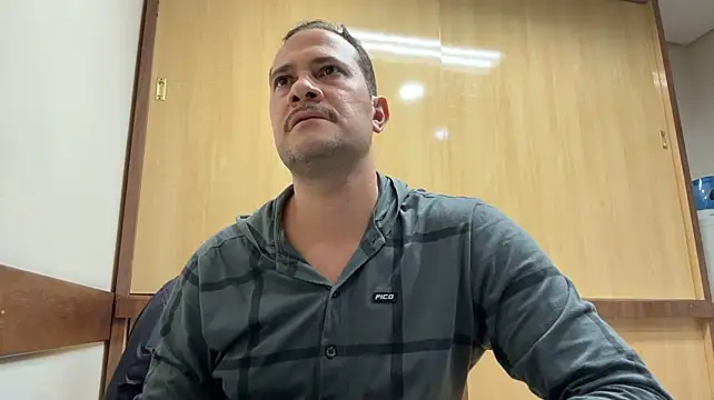 Chat +18 de rick503835 ao vivo