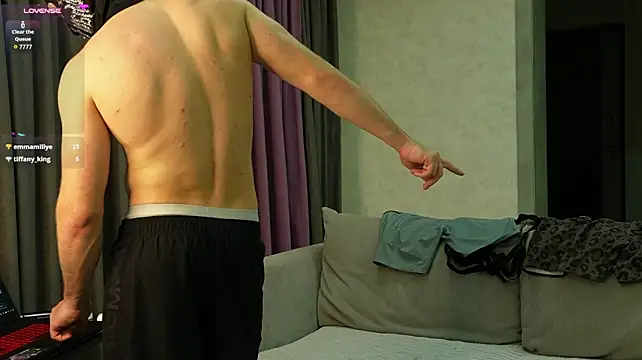 XXX chat uživo modela chantatummm