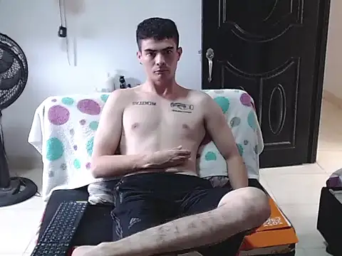 Zac_Efront's Live XXX Chat