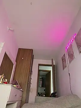 DulceLenns' Live XXX Chat