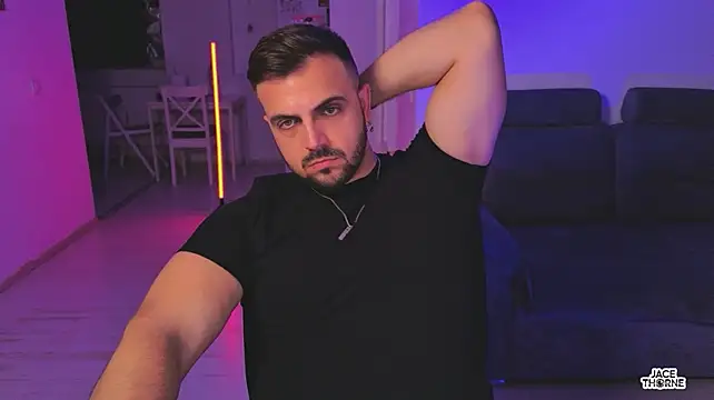 Jace_Thorne: απευθείας συνομιλία ΧΧΧ