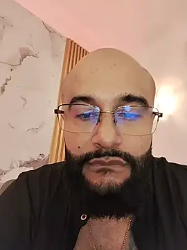 Chatroom XXX en direct de Luke__09