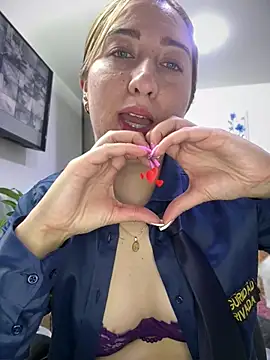 Chat XXX ao vivo de suzy-111