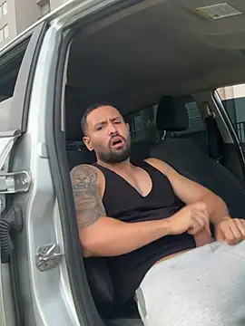 XXX chat uživo modela Valentinog