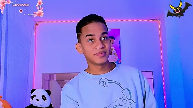 צ'אט XXX בשידור חי של dilan_alfonzo