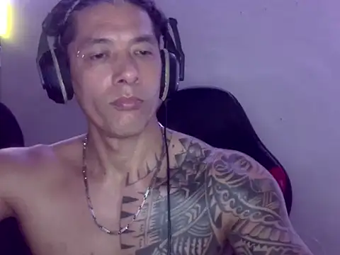 Adam_Dom Live XXX-chat