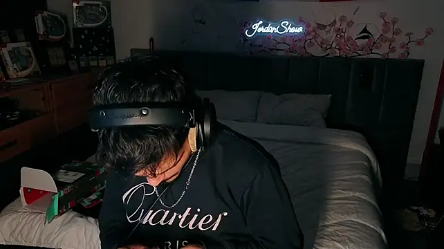 Chatroom XXX en direct de JordanShow
