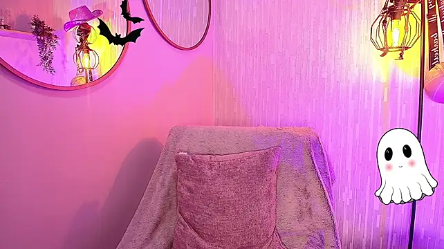 Kitty_madness Adlı Modelin Canlı XXX Sohbeti