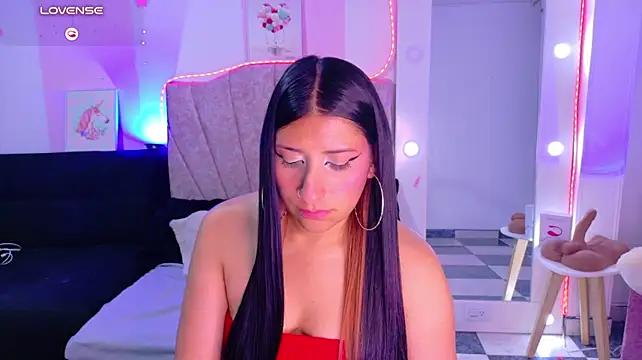 Sara_Blum Chat XXX in diretta