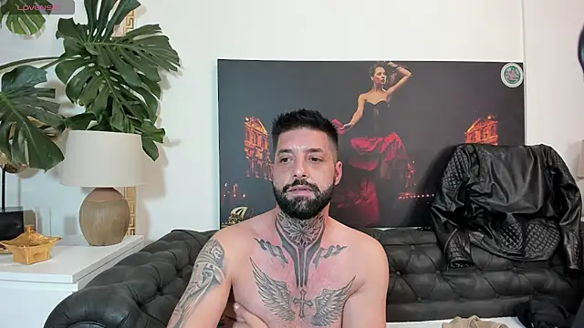 Czat XXX na żywo – TommyDum