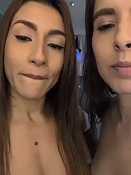 Show de webcam de LatinaRoomies