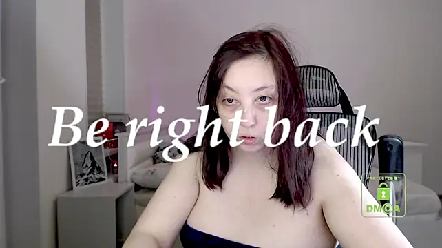 XXX chat uživo modela cute_and_hot