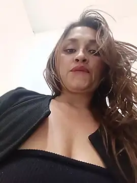 دردشة Alejandra_N الجنسية المباشرة